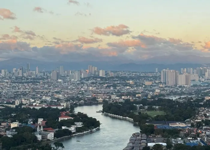 The Luneta At Torre De Aparthotel *