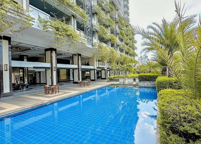 The Luneta At Torre De Aparthotel